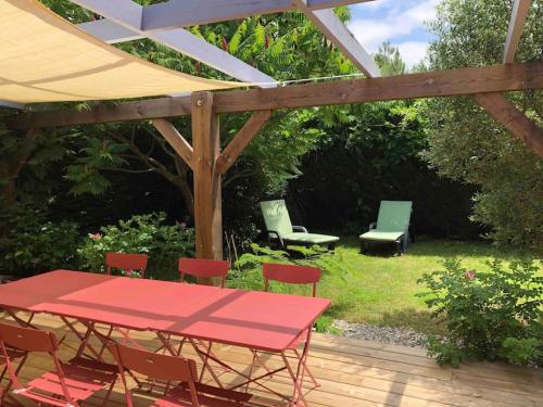 BEACH HOUSE DE CHARME A MESSANGES. LA MAISON BLEUE