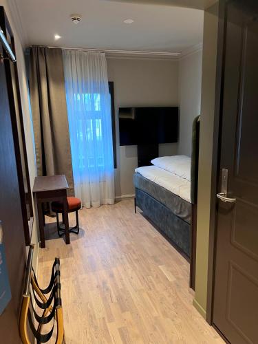 1 twin bed
