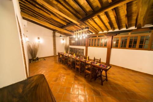 ผับ/เลาจน์, Bohemia Hotel Boutique in มองโปส
