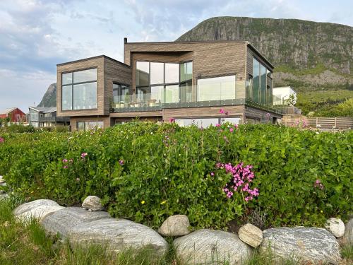 Dış Görünüm, Beach front appartments in design eco-villa in Ulsteinvik