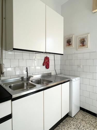 Wine Black Fronte Mare IUN R2882