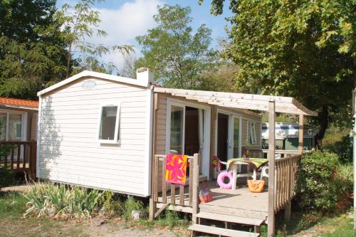 2 bedrooms, 3 beds