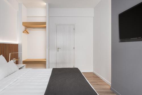 Two-Bedroom Apartment image 3