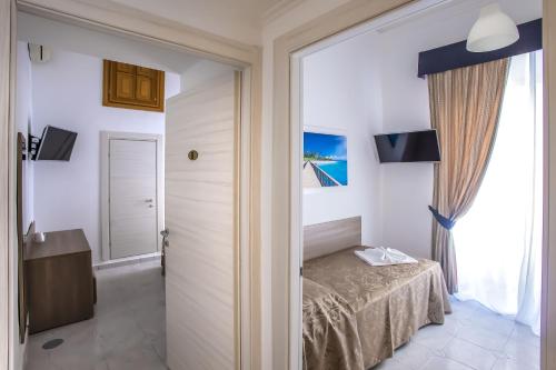 Hotel Orbis 2