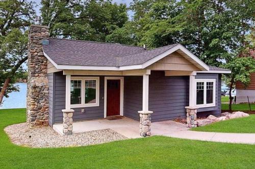 Lakeside Cottage in Sauk Centre, USA