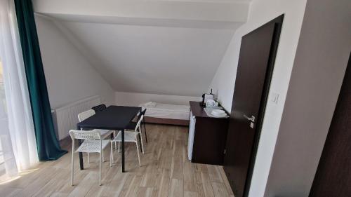 Gesi Puch - image 4