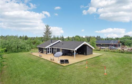 Gorgeous Home In Strandby With Kitchen