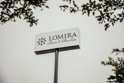 Lomira Inn and Suites - Hotel - Lomira