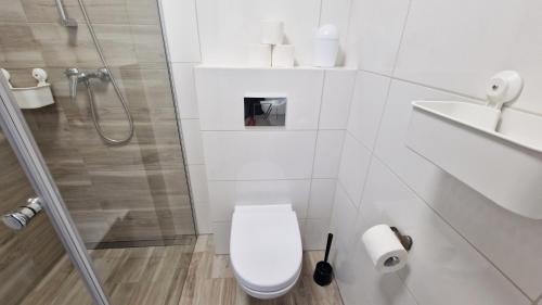 Triple Room with Terrace image 2