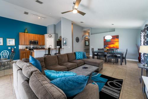 324OBC-Luna Vista (S) – Davenport, FL