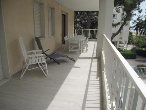 Two-Bedroom Apartment image 3