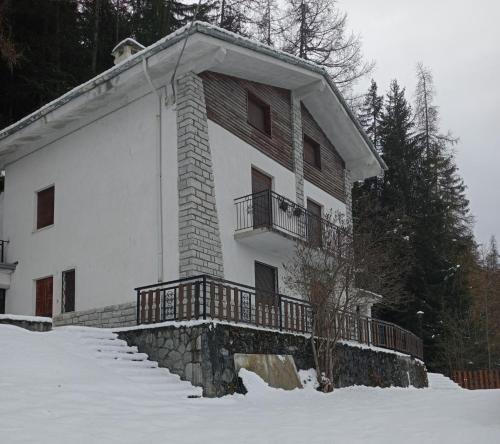 Maison Loren Pila