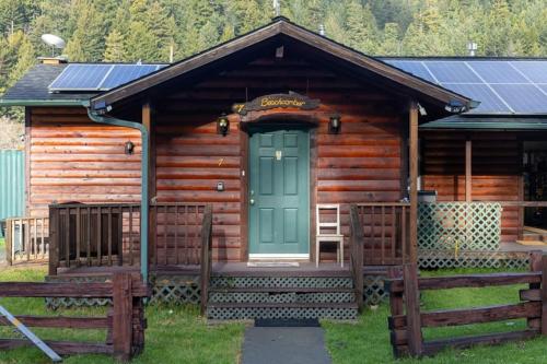 Elk Meadow Cabins 7 Beachcomber Studio