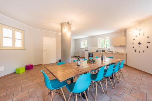 virtuve, Villa Cornelia , entire Villa with private pool in Corneliano d'Alba