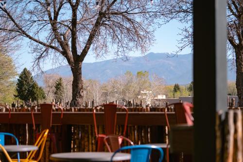 Taos Valley Lodge