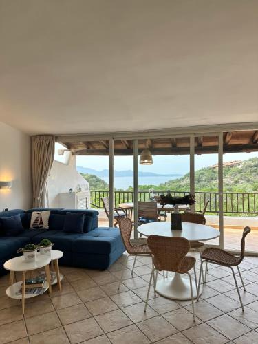 Sardegna Costa Corallina Appartamento Luxury Vista Mare in splendido villaggio - IUN R6511