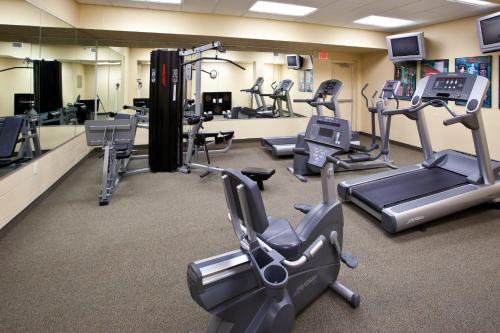 캔들우드 스위트 인디애나폴리스 다운타운 메디컬 디스트릭트 바이 IHG - 피트니스 센터