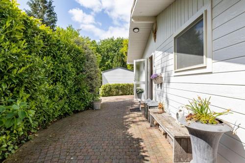 NOFLIK, een gezellig chalet met een fraaie en rustige ligging in Buurtschap Stegerveld