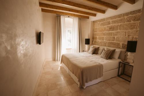 Standard Double Room image 1