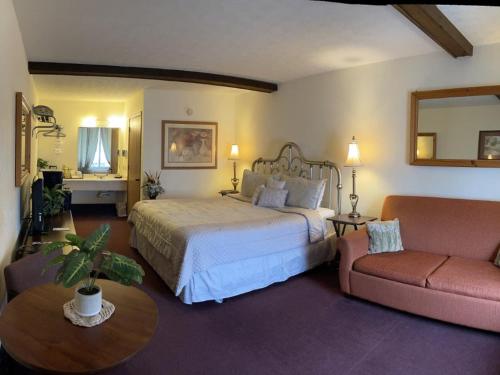 1 queen bed