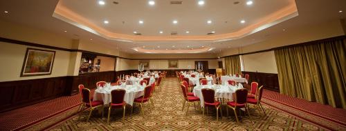 Corr's Corner Hotel - image 14