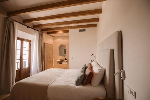 Deluxe Double Room room in Casa Aura Hotel