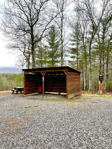 Loose Moose - 1 Bedrooms 1 Baths Sleeps 4 home - image 5
