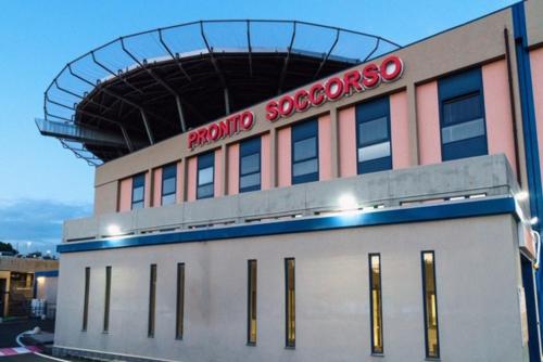 Policlinico La casa sotto il pergolato in Gravina Di Catania