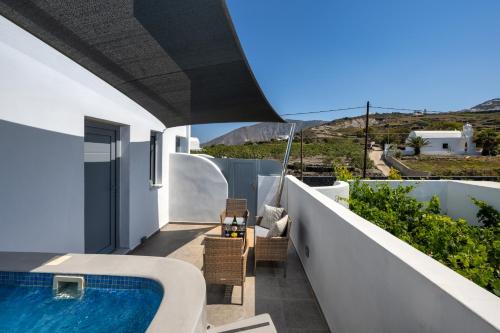 شرفة/ تراس, Potamida Suites in Exo Gonia