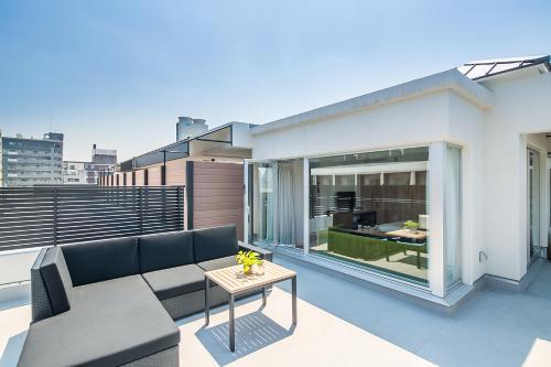 Roof Double Room with Balcony - South Wing