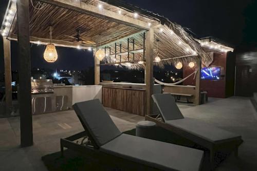 Lux Ph & Rooftop Terrace to Relax Lux Ph & Rooftop Terrace to Relax