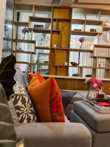 Lux Ph & Rooftop Terrace to Relax Lux Ph & Rooftop Terrace to Relax