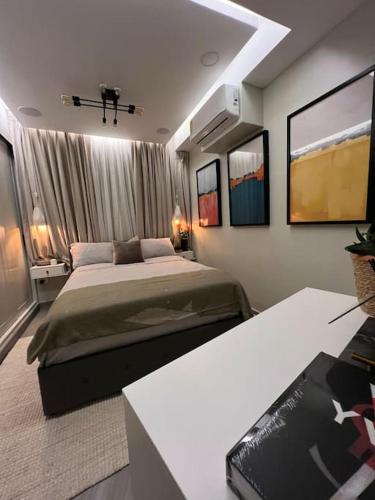 Lux Ph & Rooftop Terrace to Relax Lux Ph & Rooftop Terrace to Relax