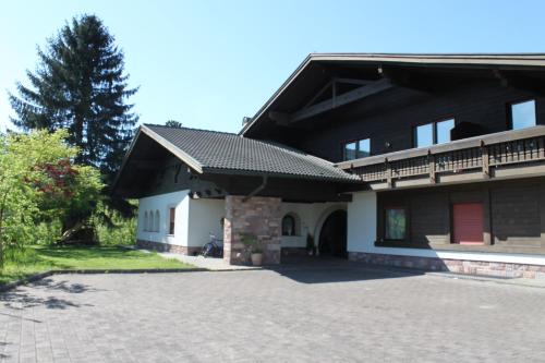  Freiberghof, Pension in Lana