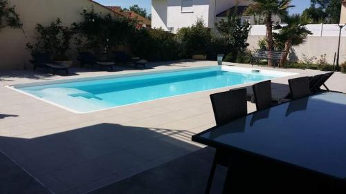 Maison calme et agréable à 15kMontpellier gîte à louer Vailhauquès