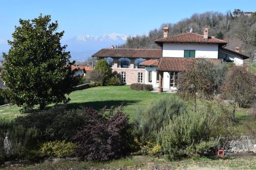Dārzs, MyVilla Suites in Palazzo Canavese