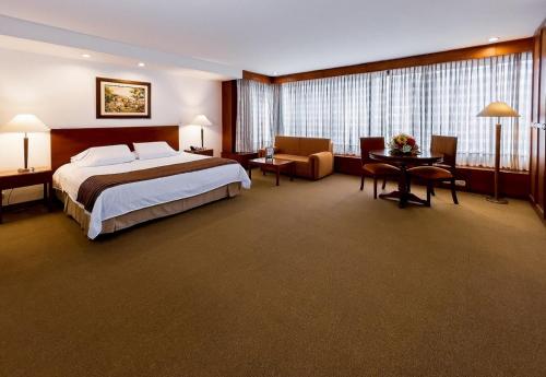 托雷卡利廣場酒店酒店 (Torre de Cali Plaza Hotel) in 卡里