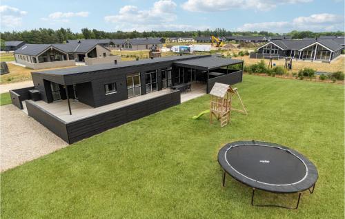 Nice Home In Nørre Nebel With Kitchen