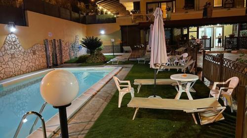 hotel photo