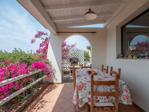 Picturesque flat with sea view