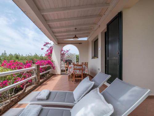 Picturesque flat with sea view