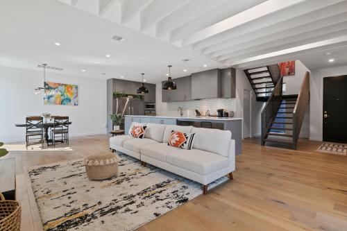 EastVillage Signature Villas by Dunyha