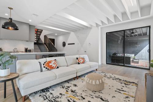 EastVillage Signature Villas by Dunyha