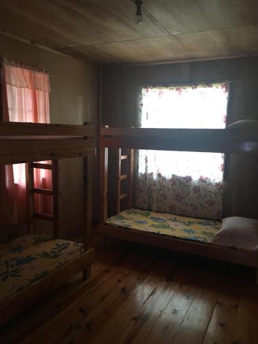 6 futon beds