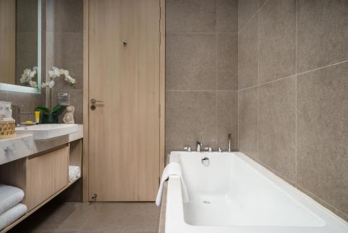 One Bedroom Executive