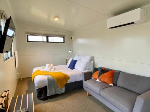 . Stunted Totara, Unit 3