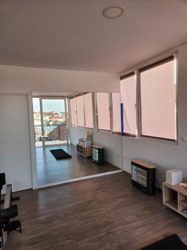One-Bedroom Apartment image 10