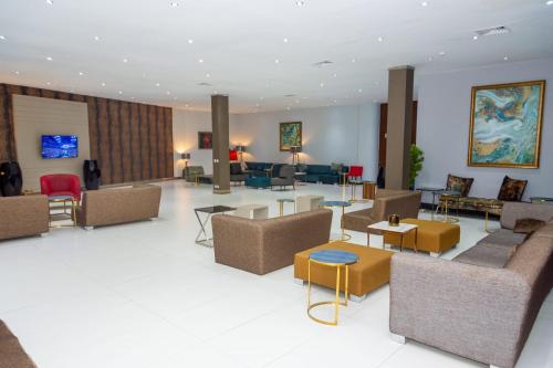 delat sällskapsrum/tv-rum, Hotel Embaixador in Beira