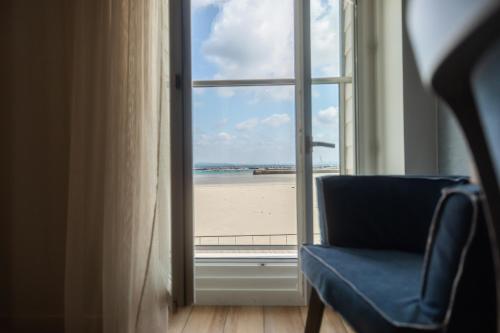 Surrounding environment, Hotel de la Baie in Morgat