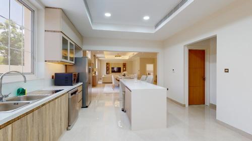 Primestay - Flame Tree Ridge 4BR Villa with Private Pool - image 7